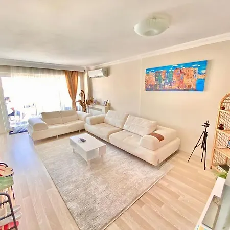 Impressive Flat In The Heart Of Alsancak İzmir