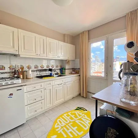 Impressive Flat In The Heart Of Alsancak